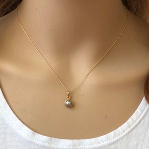 14K Solid Gold Mini Pearl Dainty Necklace